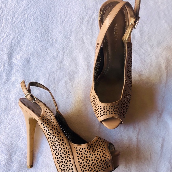 Beige heels - Picture 3 of 4